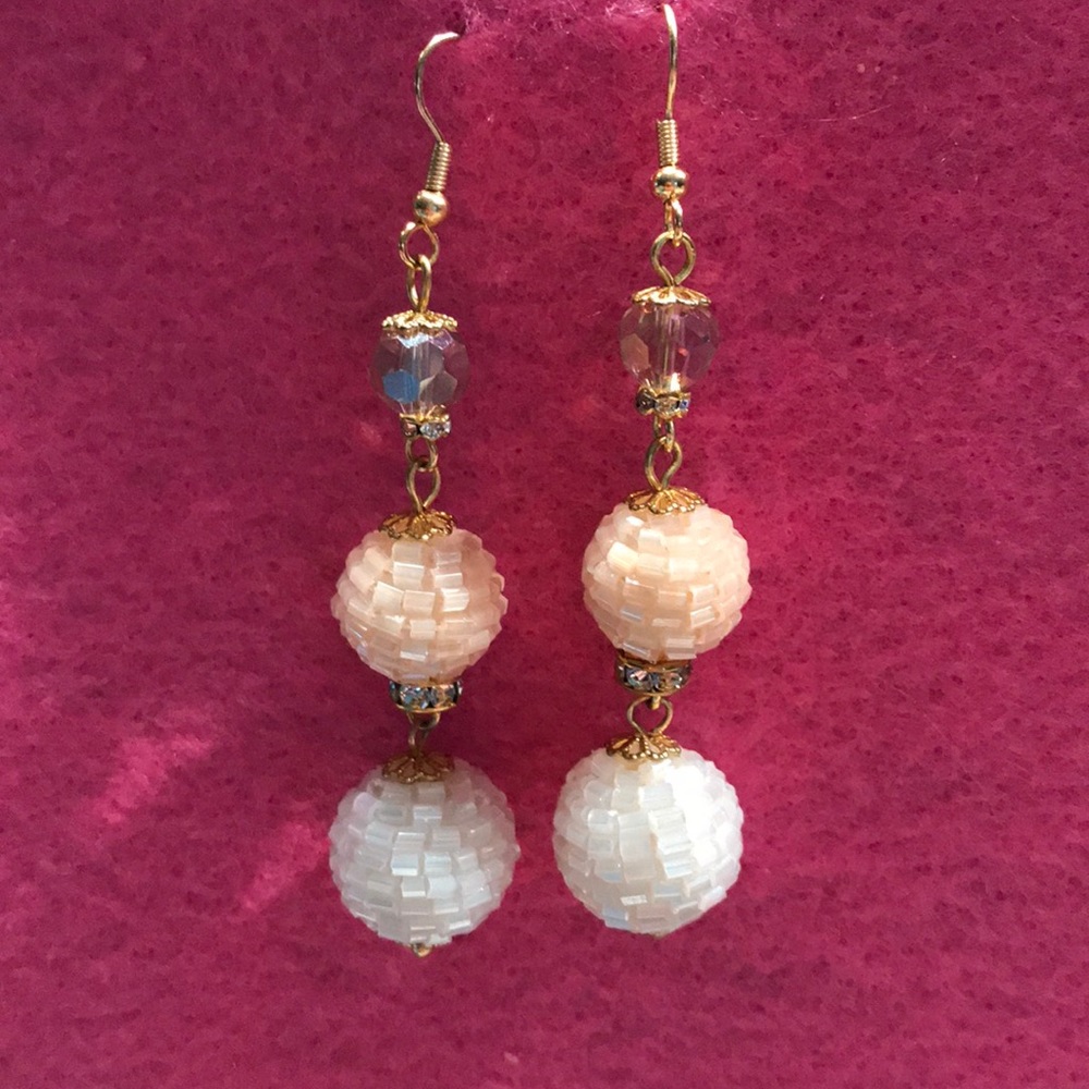 Drop earrings